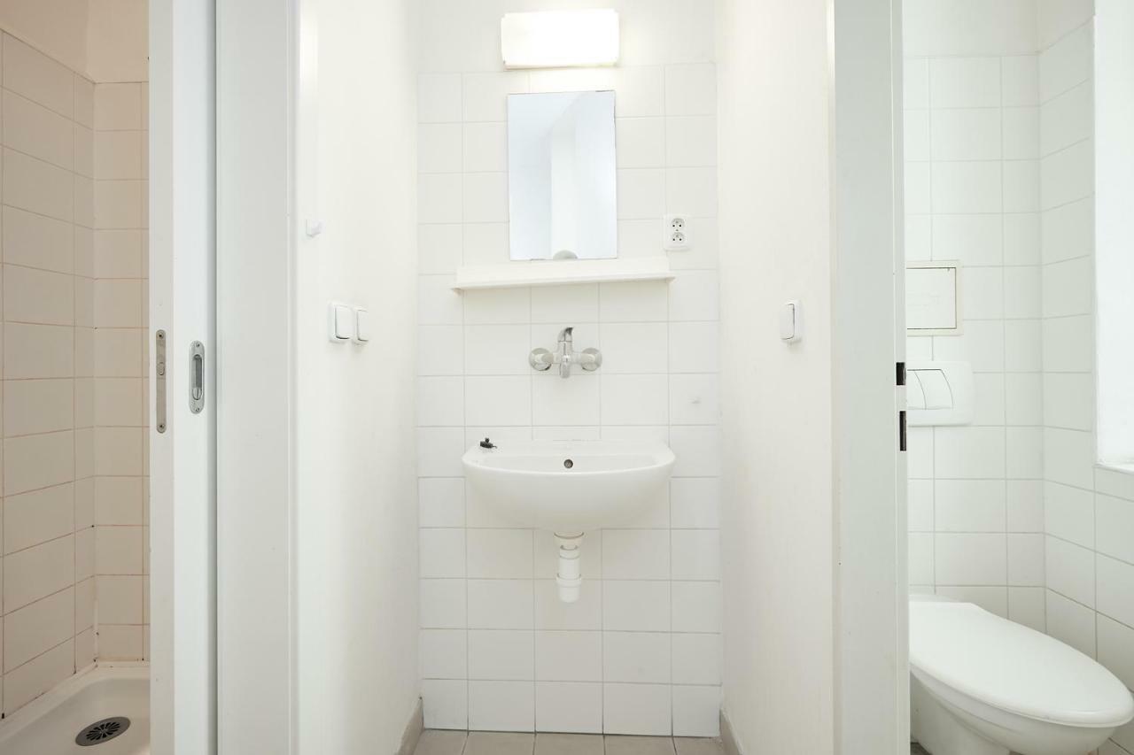 Hostel Mikolase Alse Πράγα Εξωτερικό φωτογραφία